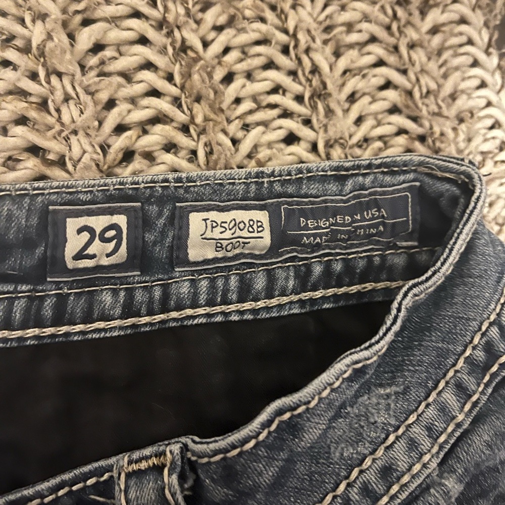 Miss Me Jeans - Picture 3 of 9